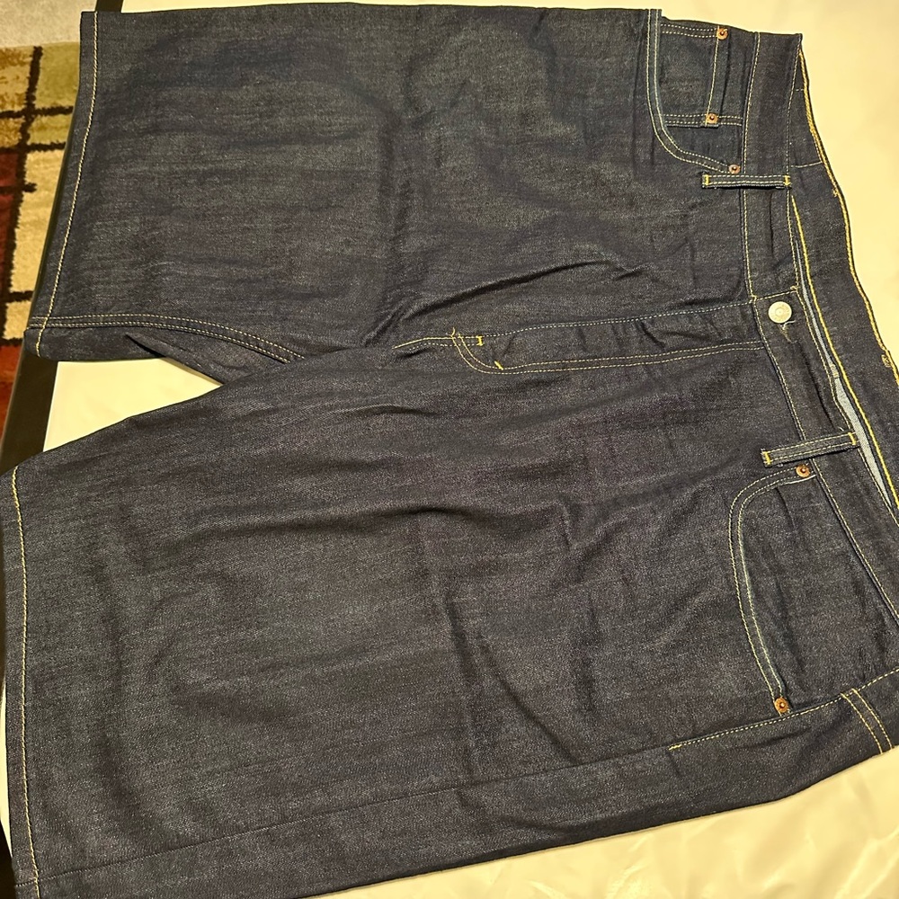 Levi’s by Strauss. 569 Loose Fit Straight Denim Shorts. - Picture 2 of 3